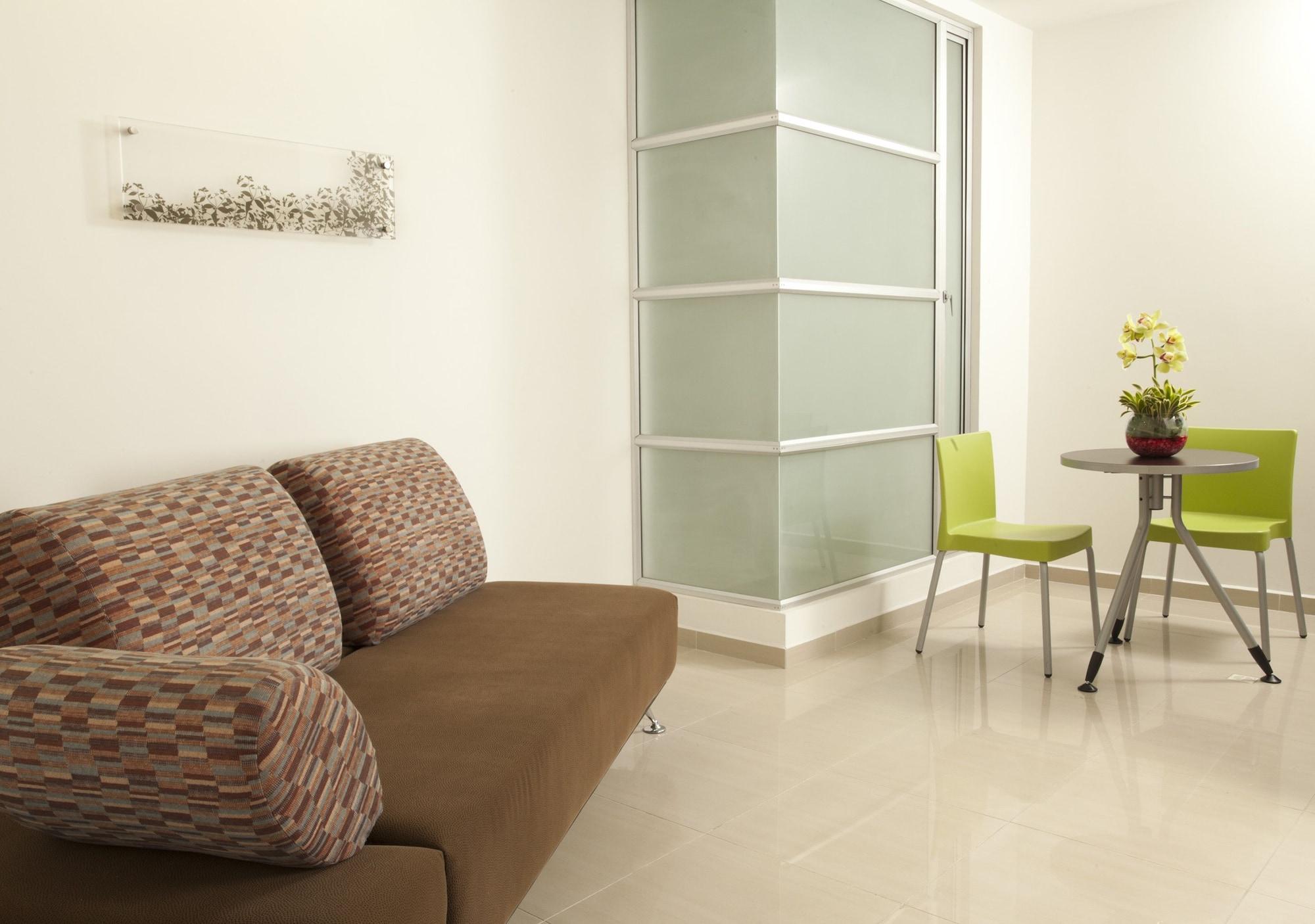 San Simon Hotel Pereira By Soratama Eksteriør bilde A room with a vinyl floor